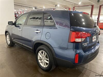 2015 Kia Sorento LX   - Photo 6 - Mesa, AZ 85201