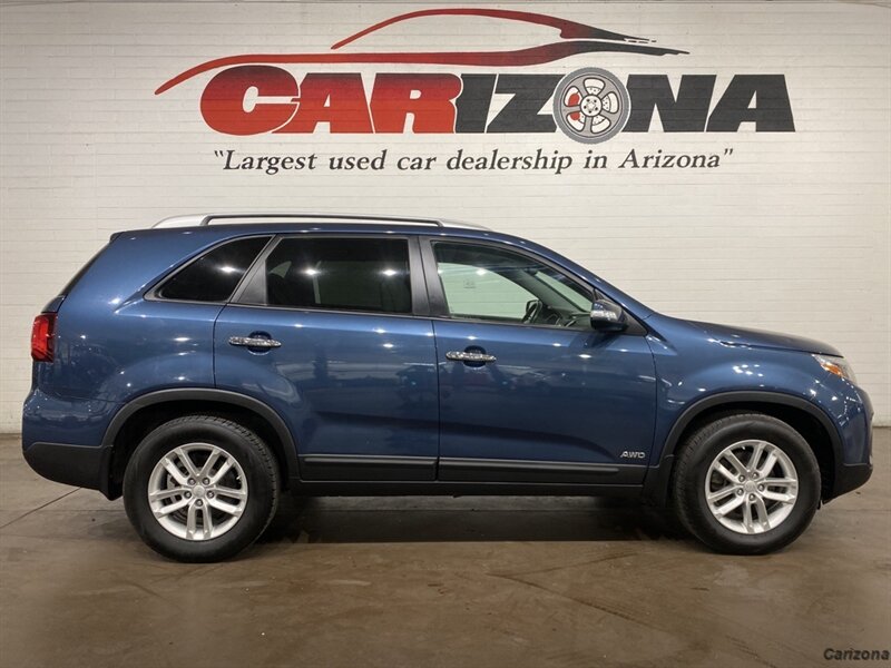 2015 Kia Sorento LX - Photo 1 - Mesa, AZ 85201