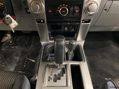 2011 Toyota 4Runner SR5   - Photo 14 - Mesa, AZ 85201
