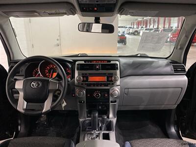 2011 Toyota 4Runner SR5   - Photo 11 - Mesa, AZ 85201