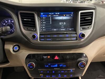 2016 Hyundai TUCSON Limited   - Photo 13 - Mesa, AZ 85201