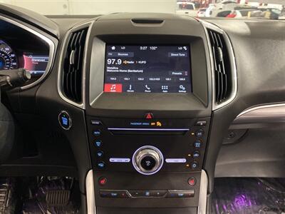 2019 Ford Edge Titanium   - Photo 13 - Mesa, AZ 85201