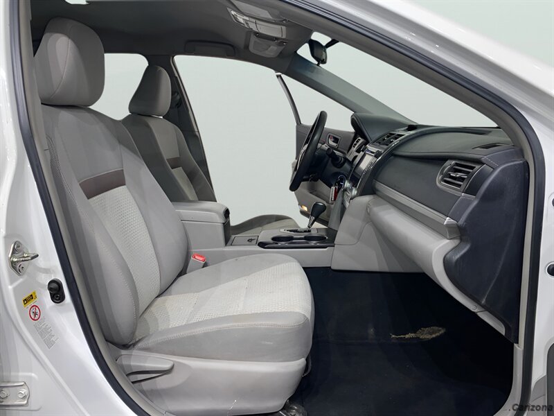 2014 Toyota Camry LE - Photo 11 - Mesa, AZ 85201