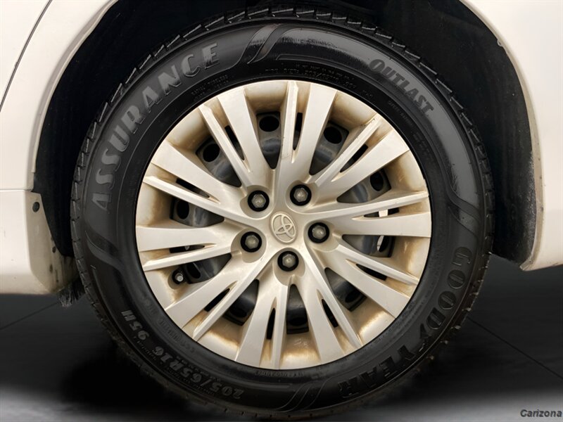 2014 Toyota Camry LE - Photo 21 - Mesa, AZ 85201