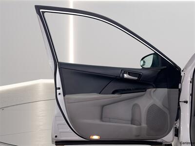 2014 Toyota Camry LE - Photo 9 - Mesa, AZ 85201