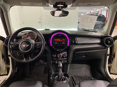 2016 MINI Hardtop 4 Door   - Photo 10 - Mesa, AZ 85201