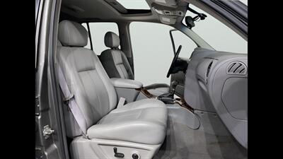 2005 GMC Envoy SLT   - Photo 11 - Mesa, AZ 85201