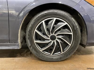 2022 Honda Civic LX   - Photo 17 - Mesa, AZ 85201