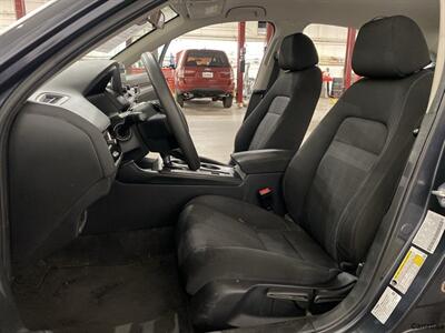 2022 Honda Civic LX   - Photo 9 - Mesa, AZ 85201