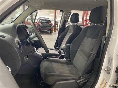 2015 Jeep Patriot Sport   - Photo 9 - Mesa, AZ 85201