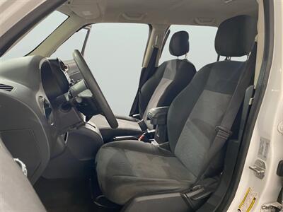 2015 Jeep Patriot Sport   - Photo 9 - Mesa, AZ 85201