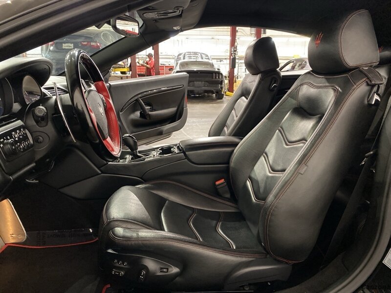 2012 Maserati GranTurismo Sport   - Photo 25 - Mesa, AZ 85201