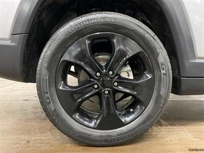 2019 Jeep Compass Altitude   - Photo 16 - Mesa, AZ 85201
