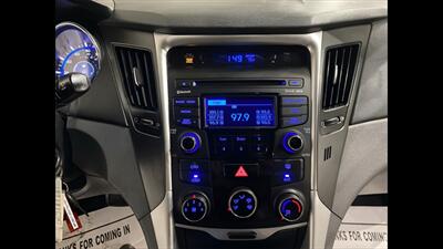 2014 Hyundai SONATA GLS   - Photo 13 - Mesa, AZ 85201
