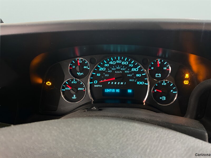 2012 Chevrolet Express LT Passenger - Photo 13 - Mesa, AZ 85201