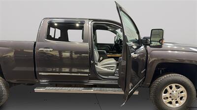 2015 Chevrolet Silverado 2500 LTZ   - Photo 31 - Mesa, AZ 85201