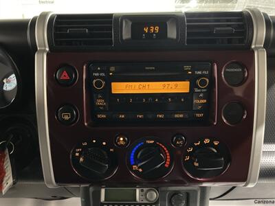 2007 Toyota FJ Cruiser   - Photo 16 - Mesa, AZ 85201
