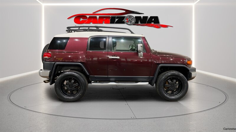 2007 Toyota FJ Cruiser Base's photo
