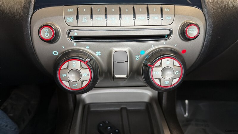 2015 Chevrolet Camaro 2LS - Photo 28 - Mesa, AZ 85201