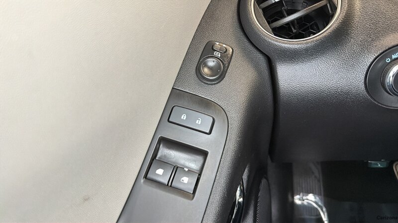 2015 Chevrolet Camaro 2LS - Photo 19 - Mesa, AZ 85201