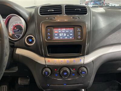 2017 Dodge Journey SE - Photo 14 - Mesa, AZ 85201