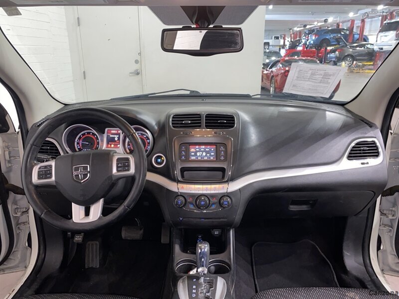 2017 Dodge Journey SE - Photo 12 - Mesa, AZ 85201