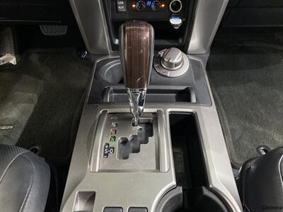2018 Toyota 4Runner SR5   - Photo 15 - Mesa, AZ 85201