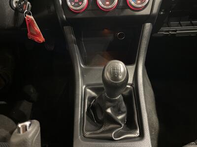 2017 Subaru Crosstrek 2.0i   - Photo 13 - Mesa, AZ 85201