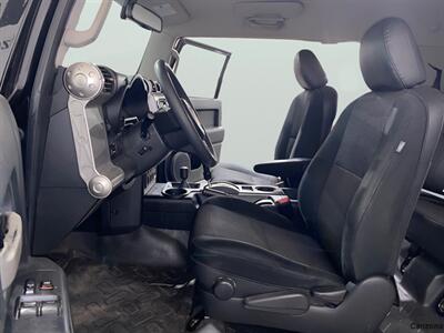 2010 Toyota FJ Cruiser   - Photo 9 - Mesa, AZ 85201