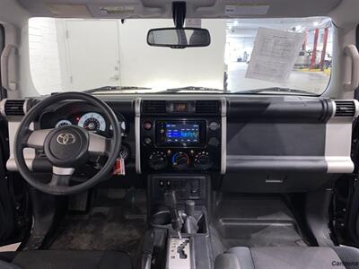 2010 Toyota FJ Cruiser   - Photo 11 - Mesa, AZ 85201