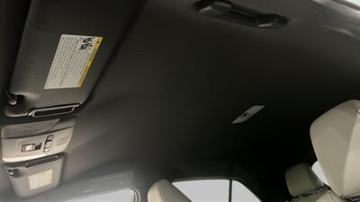 2019 Toyota Corolla Hatchback SE   - Photo 32 - Mesa, AZ 85201