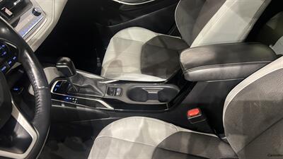 2019 Toyota Corolla Hatchback SE   - Photo 26 - Mesa, AZ 85201