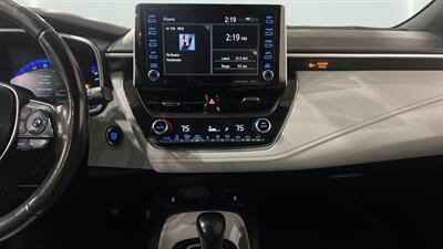 2019 Toyota Corolla Hatchback SE   - Photo 15 - Mesa, AZ 85201