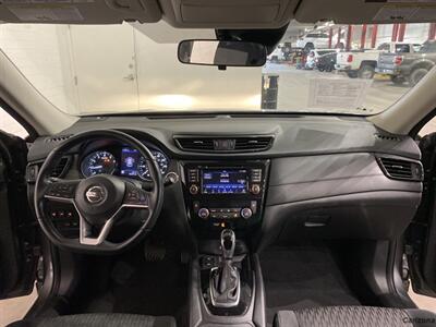2020 Nissan Rogue SV   - Photo 11 - Mesa, AZ 85201