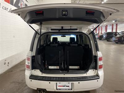 2010 Ford Flex SEL   - Photo 5 - Mesa, AZ 85201