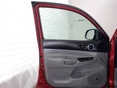 2012 Toyota Tacoma Base V6   - Photo 9 - Mesa, AZ 85201