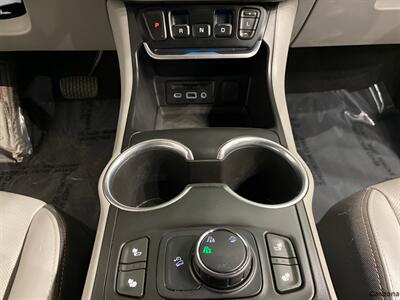 2019 GMC Terrain SLT   - Photo 14 - Mesa, AZ 85201