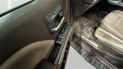 2016 Chevrolet Silverado 1500 LTZ   - Photo 18 - Mesa, AZ 85201