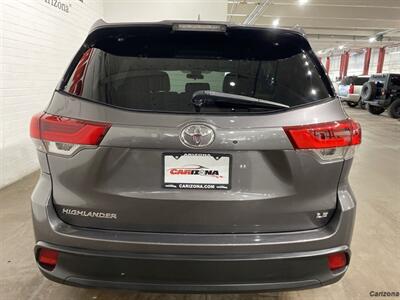2017 Toyota Highlander LE Plus - Photo 4 - Mesa, AZ 85201