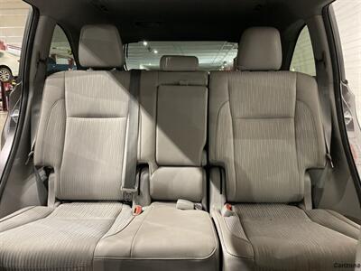2017 Toyota Highlander LE Plus - Photo 9 - Mesa, AZ 85201