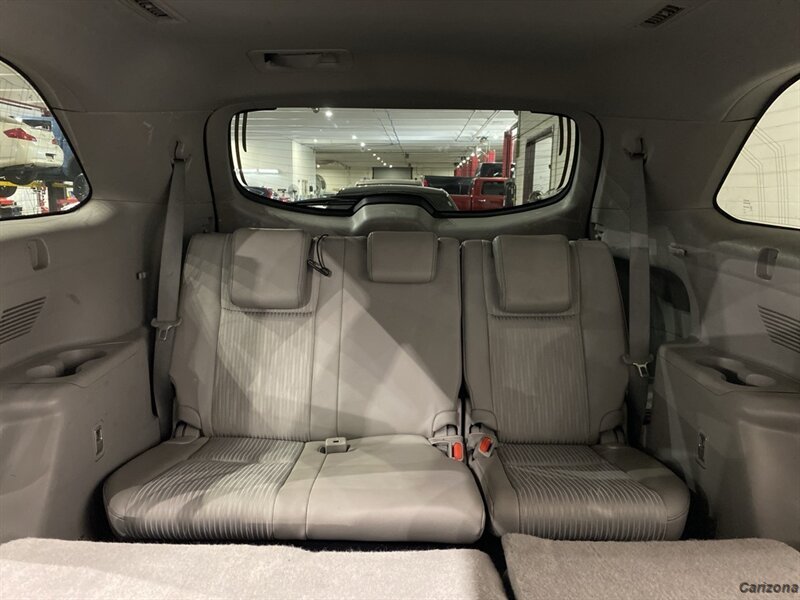 2017 Toyota Highlander LE Plus - Photo 10 - Mesa, AZ 85201