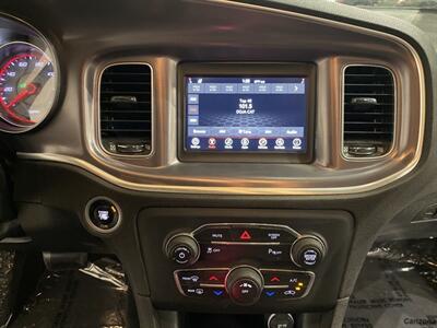 2020 Dodge Charger SXT   - Photo 13 - Mesa, AZ 85201