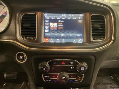 2017 Dodge Charger SXT   - Photo 13 - Mesa, AZ 85201