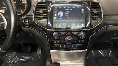 2021 Jeep Grand Cherokee Limited   - Photo 14 - Mesa, AZ 85201