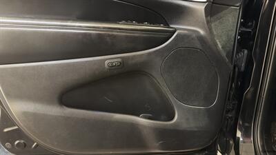 2021 Jeep Grand Cherokee Limited   - Photo 20 - Mesa, AZ 85201