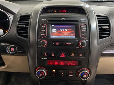 2012 Kia Sorento EX   - Photo 13 - Mesa, AZ 85201