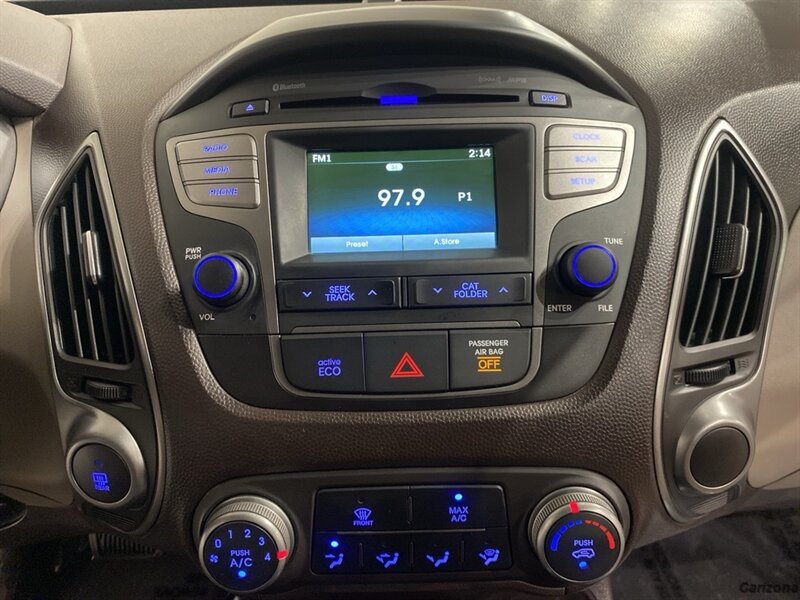 2015 Hyundai TUCSON GLS - Photo 13 - Mesa, AZ 85201