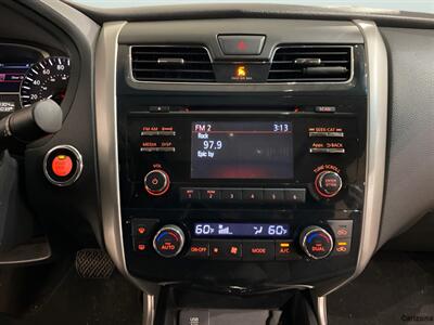 2015 Nissan Altima 2.5 SV   - Photo 13 - Mesa, AZ 85201