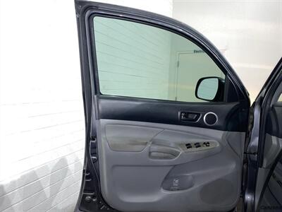 2011 Toyota Tacoma PreRunner V6   - Photo 10 - Mesa, AZ 85201