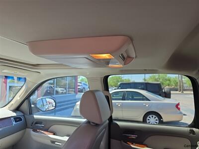 2007 Chevrolet Avalanche LTZ   - Photo 6 - Mesa, AZ 85201